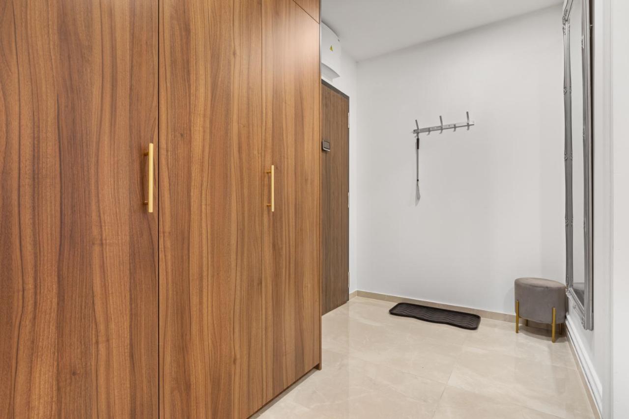 Lam Jegeho Alej - Jacuzzi - Free Parking Apartment Bratislava Exterior foto