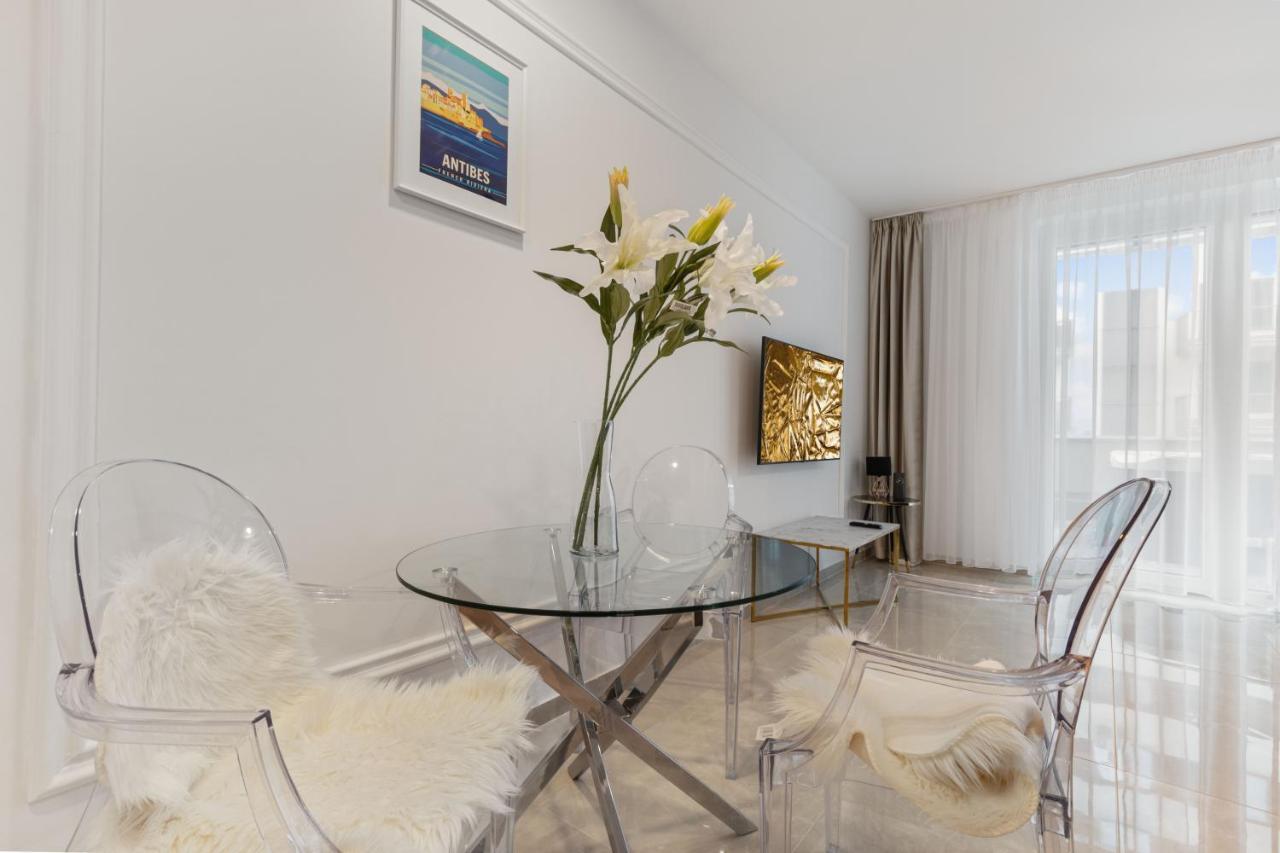 Lam Jegeho Alej - Jacuzzi - Free Parking Apartment Bratislava Exterior foto